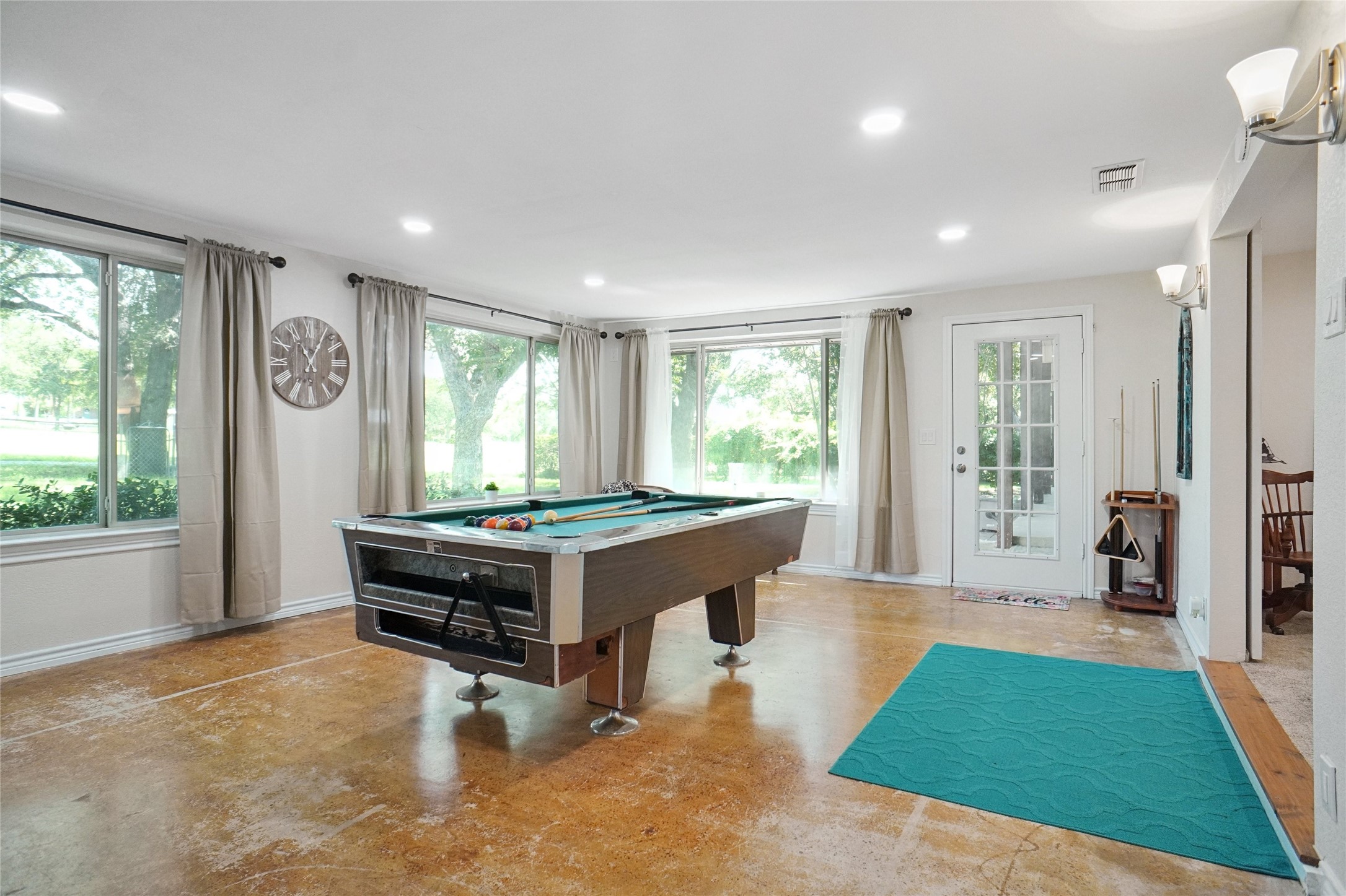 308 Half Moon Way Runaway Bay TX 76426