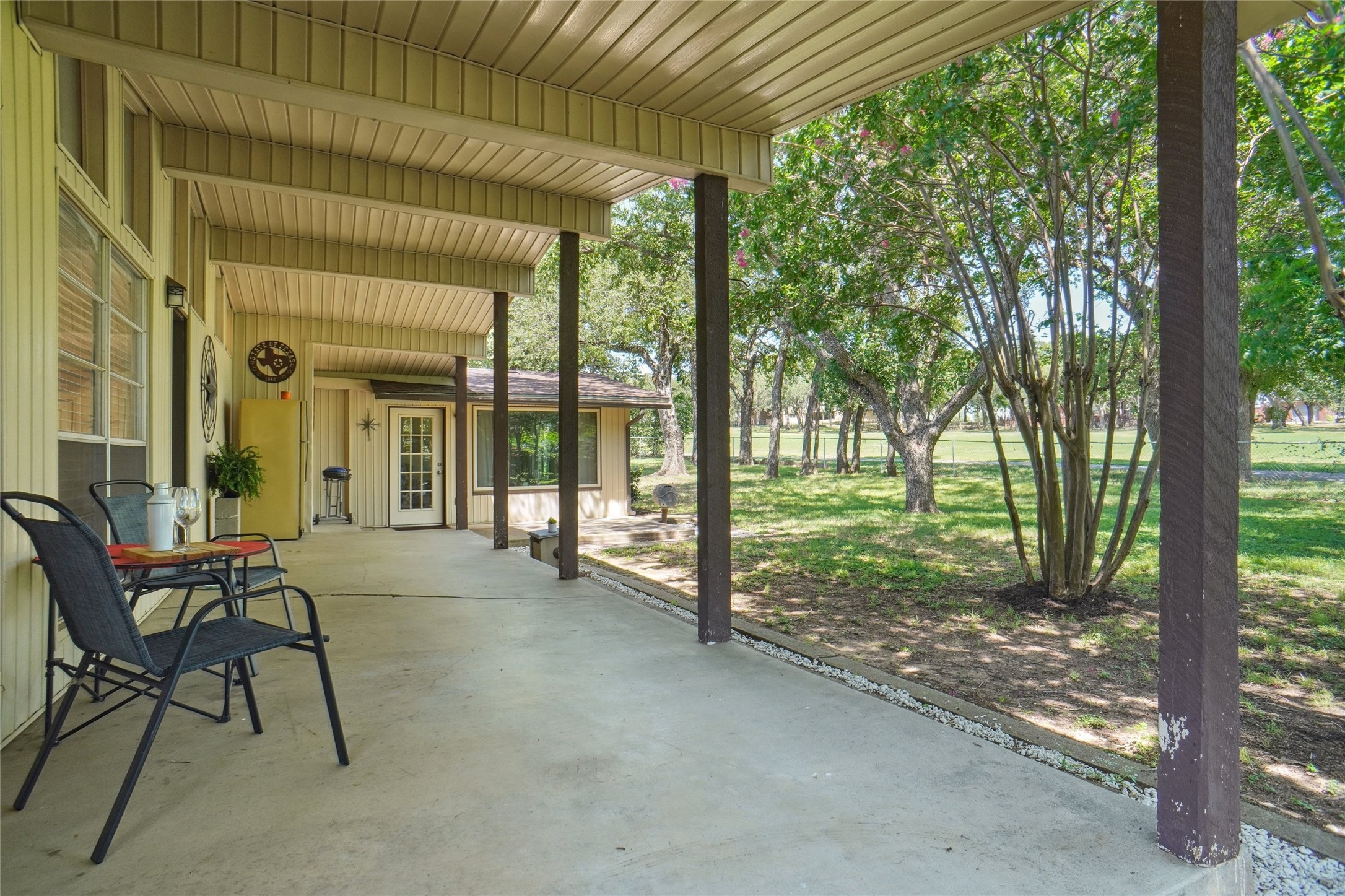 308 Half Moon Way Runaway Bay TX 76426