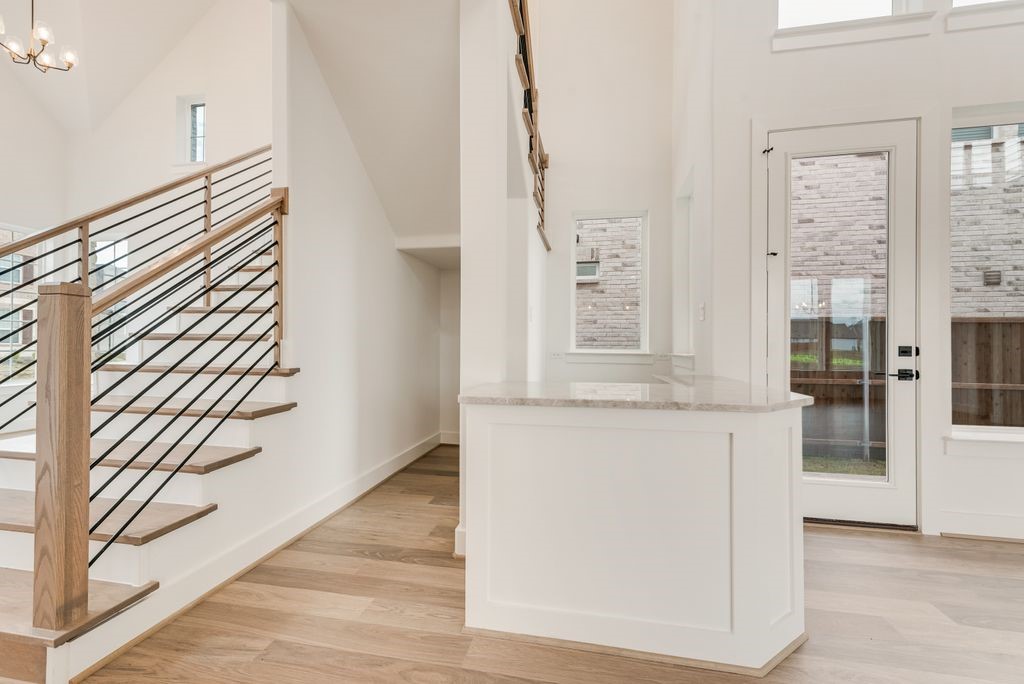 211 Golden Run Drive Fate TX 75189
