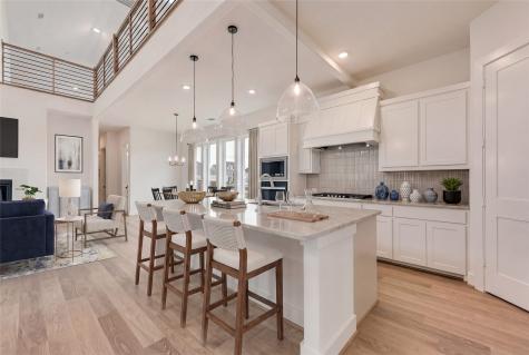211 Golden Run Drive Fate TX 75189