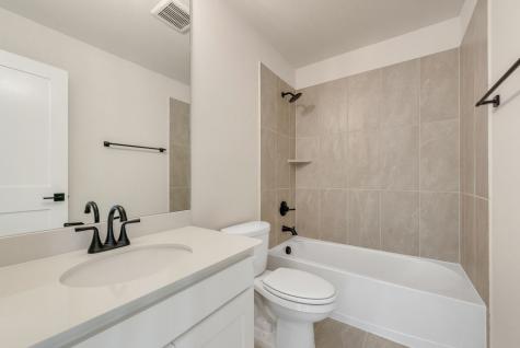 211 Golden Run Drive Fate TX 75189