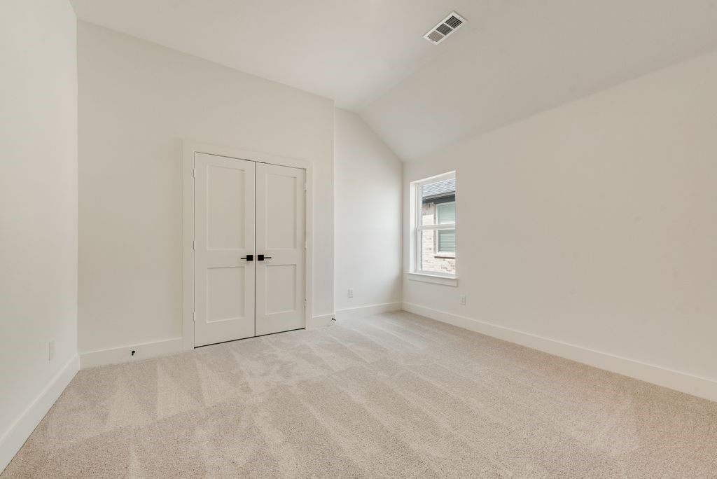 211 Golden Run Drive Fate TX 75189