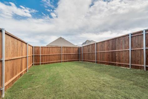 211 Golden Run Drive Fate TX 75189