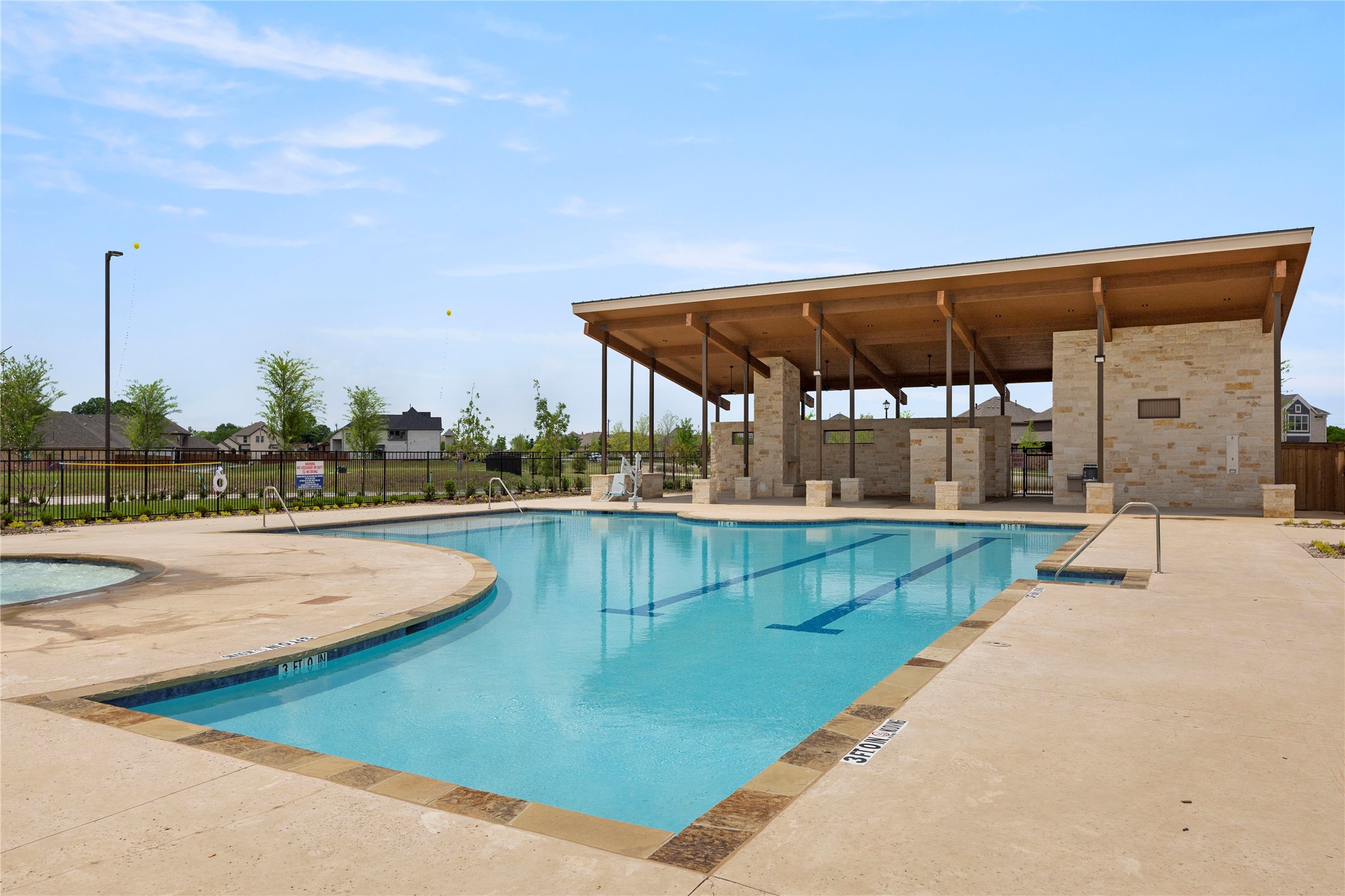 211 Golden Run Drive Fate TX 75189