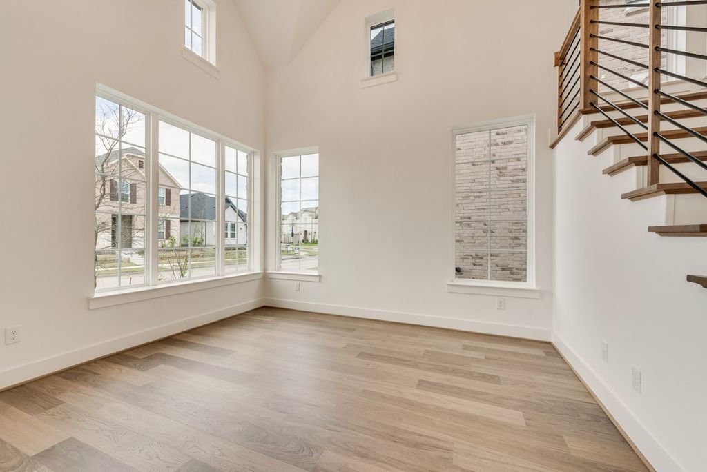 211 Golden Run Drive Fate TX 75189