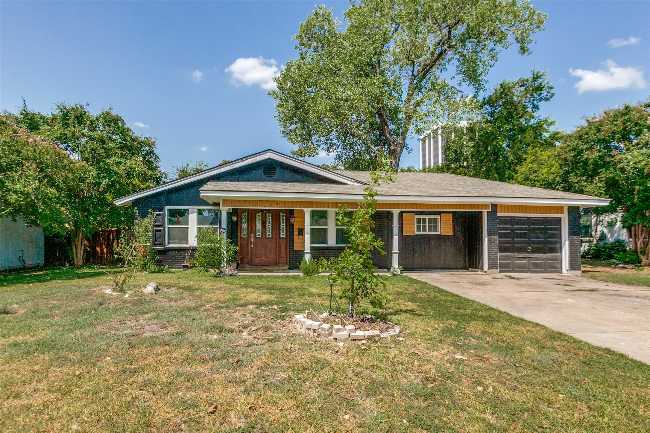303 N Cottonwood Drive Richardson TX 75080