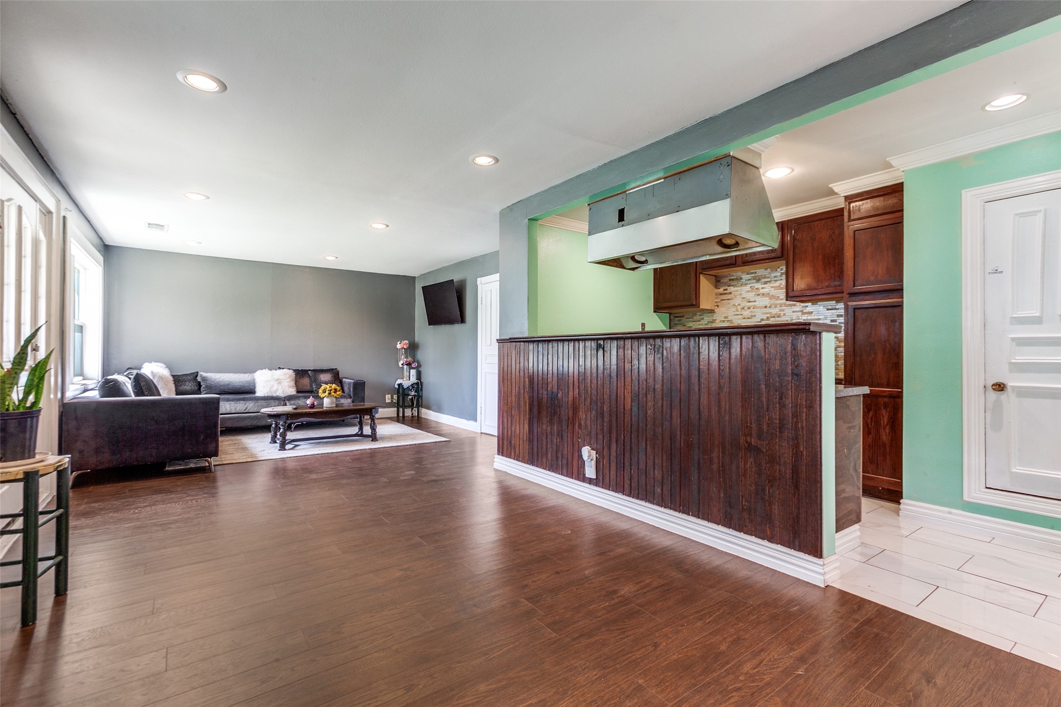 303 N Cottonwood Drive Richardson TX 75080