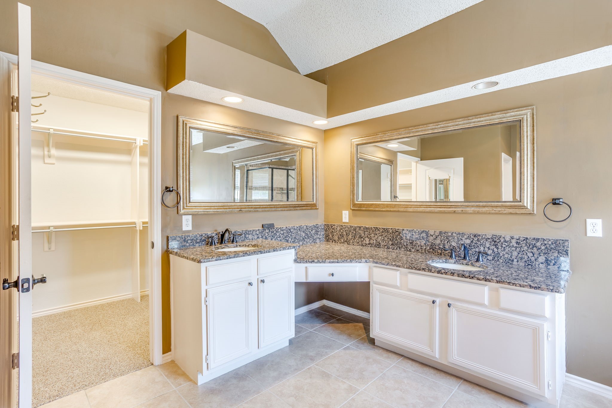 7501 Amhurst Circle Fort Worth TX 76132