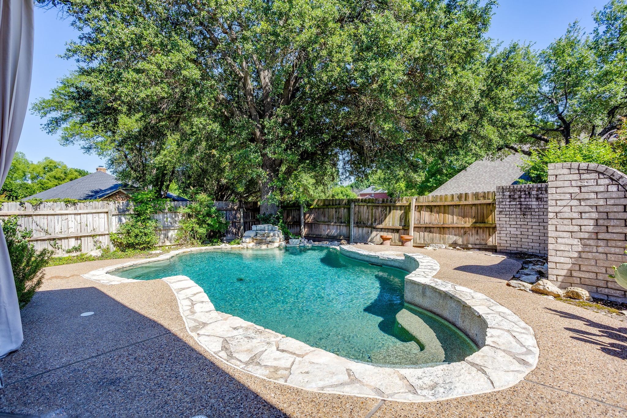 7501 Amhurst Circle Fort Worth TX 76132