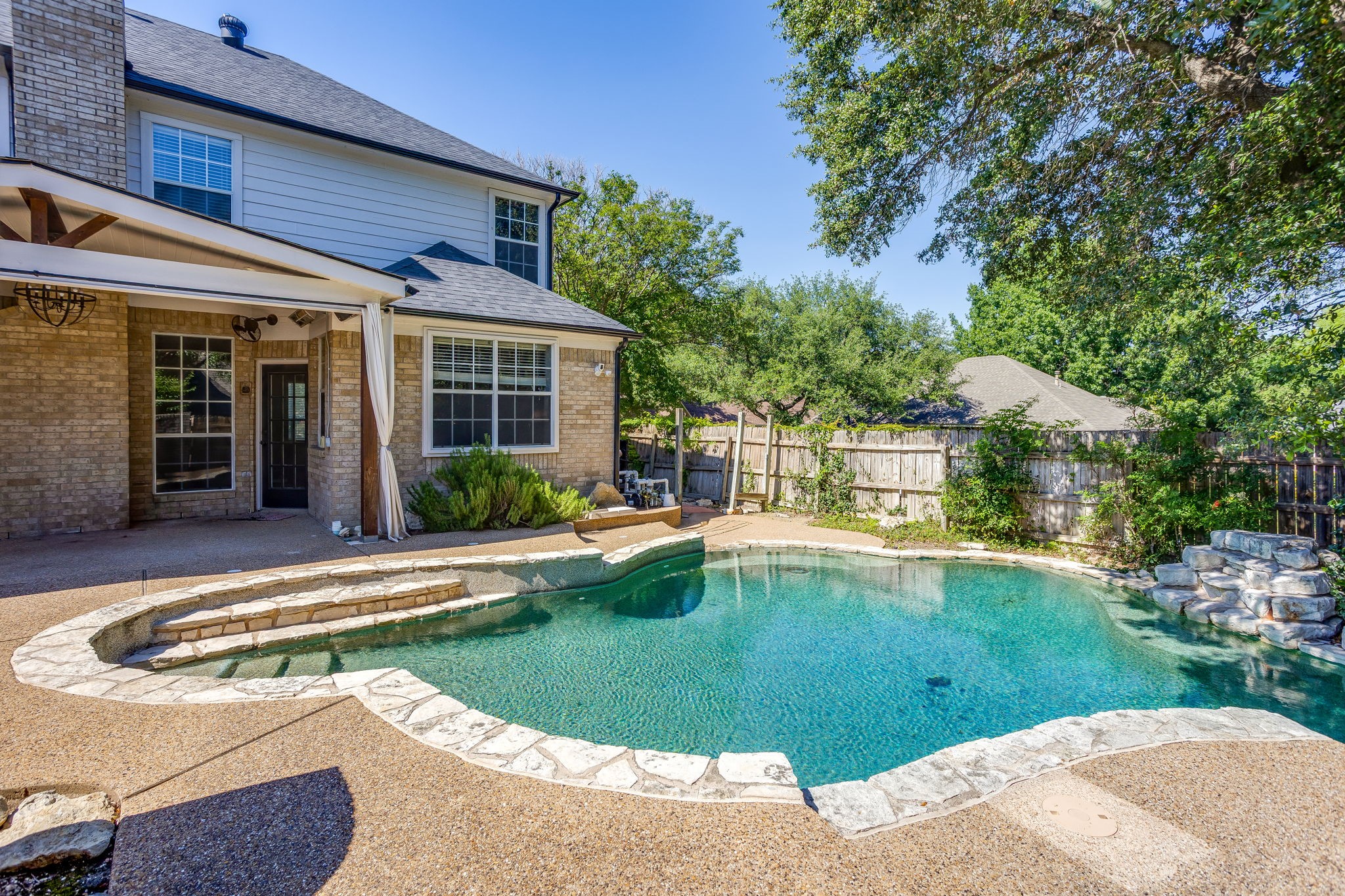7501 Amhurst Circle Fort Worth TX 76132
