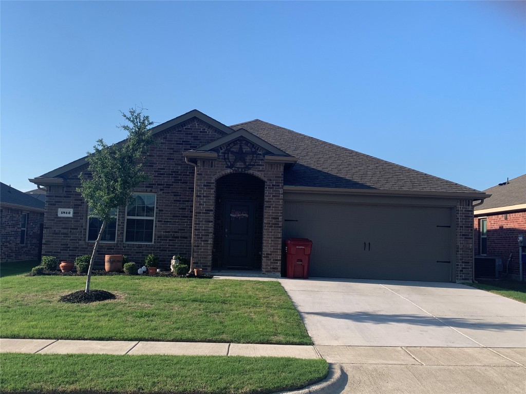 1812 Princeton Avenue Farmersville TX 75442