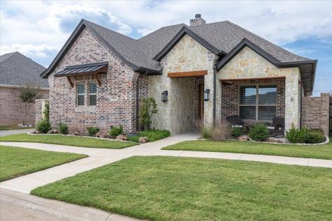 3520 Fountain Way Granbury TX 76049