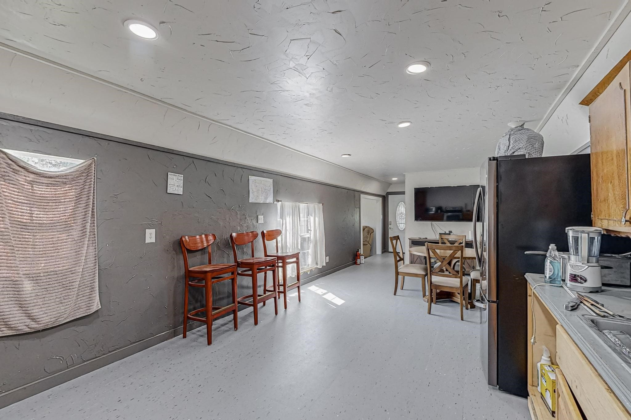 325 Teakwood Avenue Streetman TX 75859