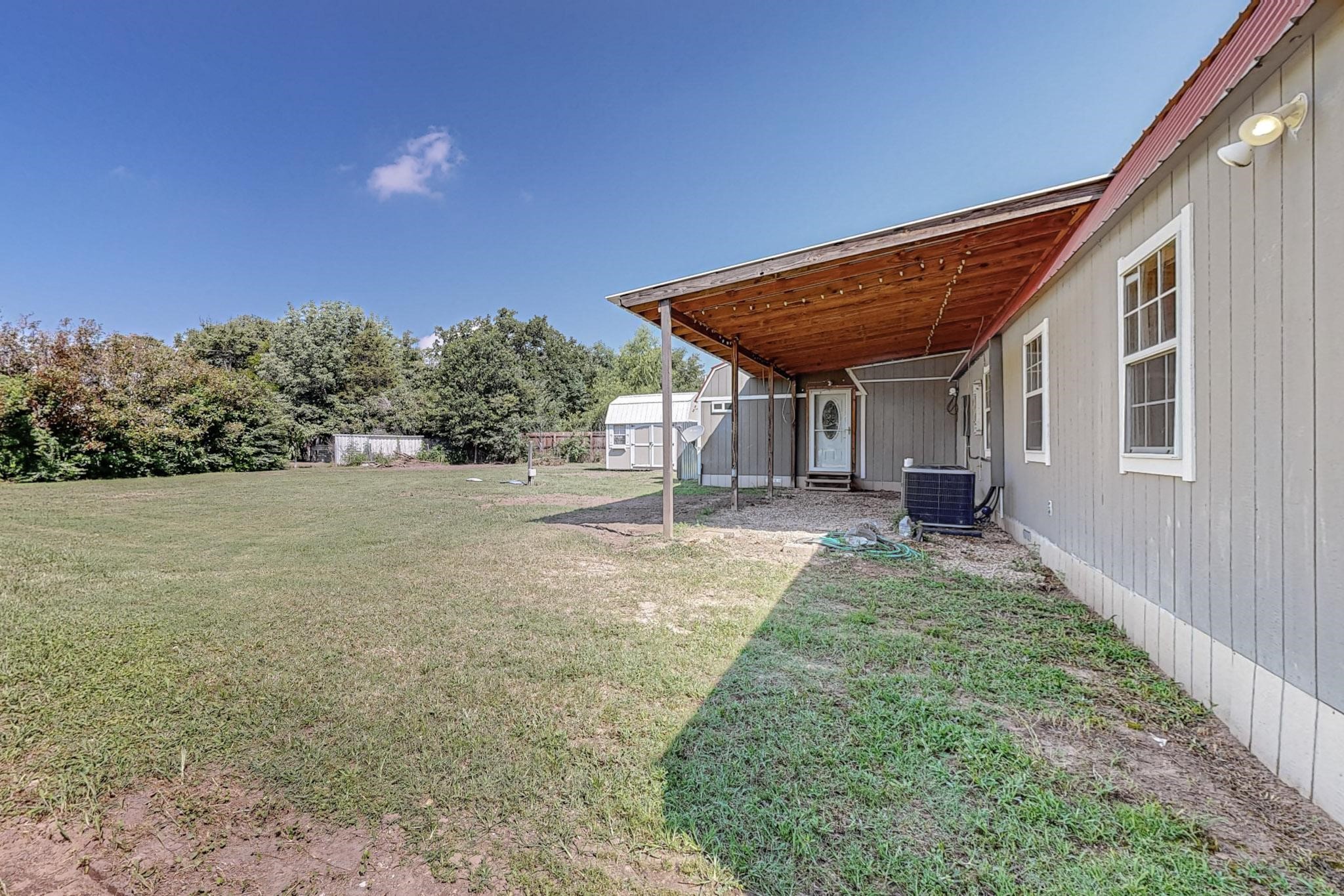 325 Teakwood Avenue Streetman TX 75859