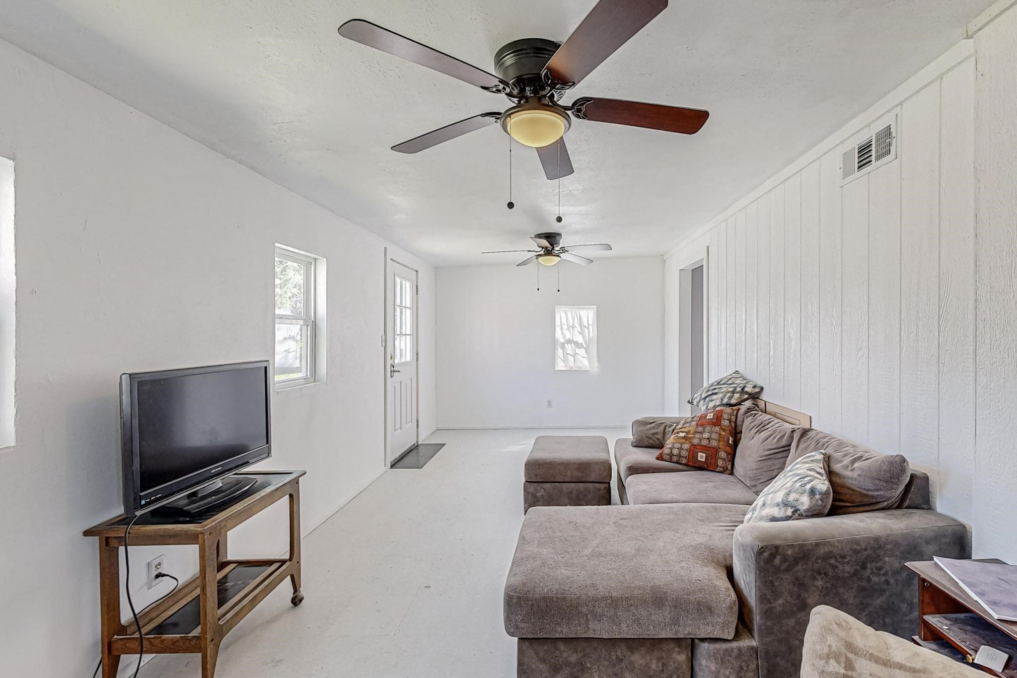 325 Teakwood Avenue Streetman TX 75859