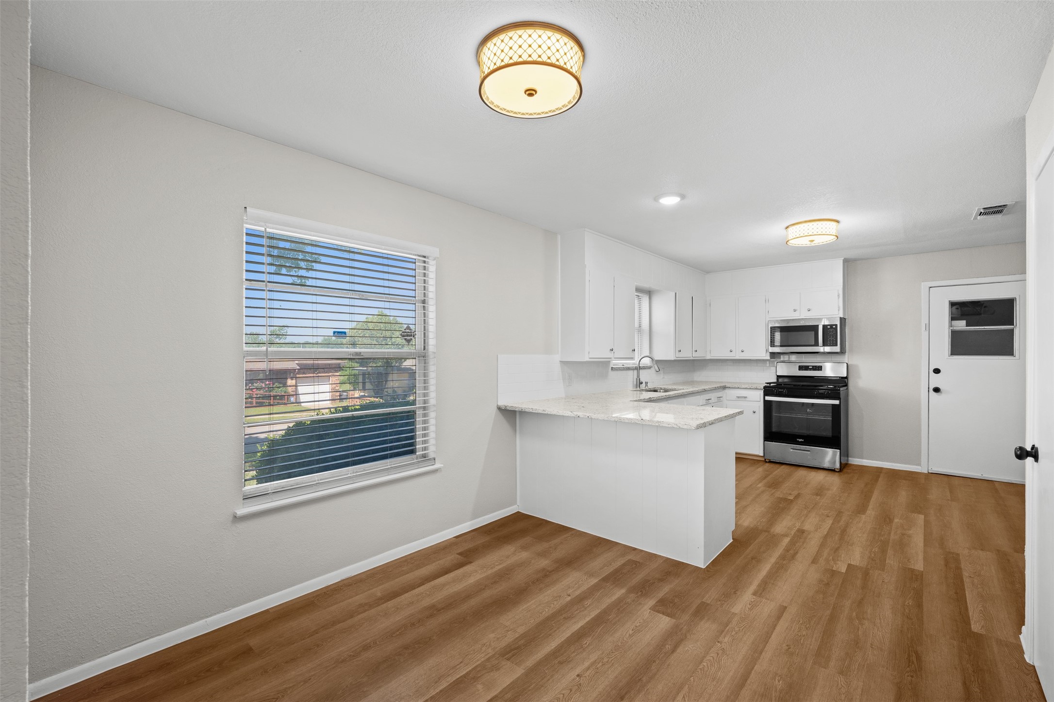 1733 Ransom Terrace Fort Worth TX 76112