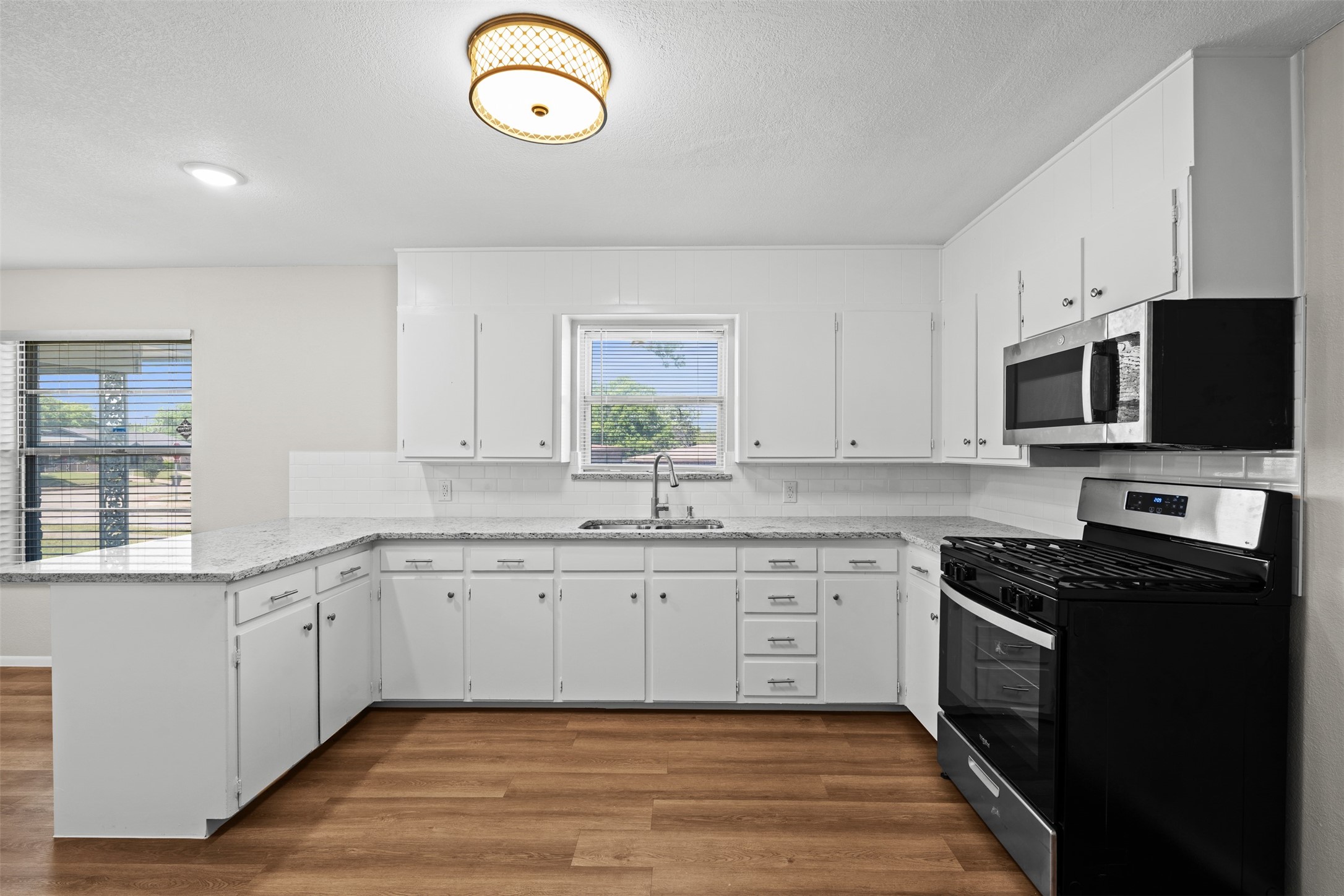 1733 Ransom Terrace Fort Worth TX 76112