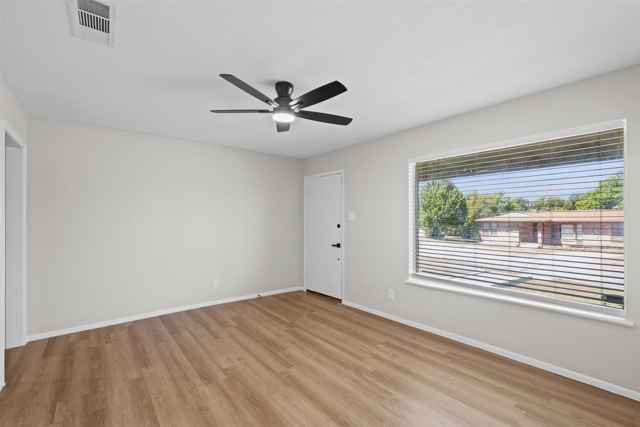 1733 Ransom Terrace Fort Worth TX 76112