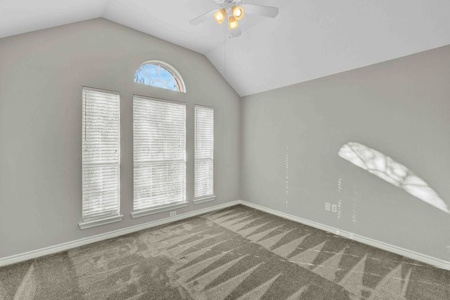 9102 Hogan Drive Rowlett TX 75089