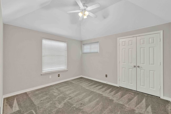 9102 Hogan Drive Rowlett TX 75089