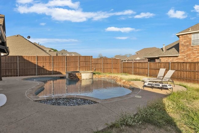 9102 Hogan Drive Rowlett TX 75089