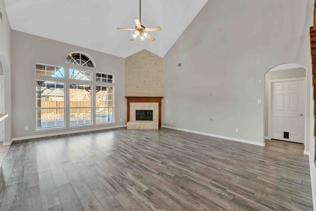 9102 Hogan Drive Rowlett TX 75089