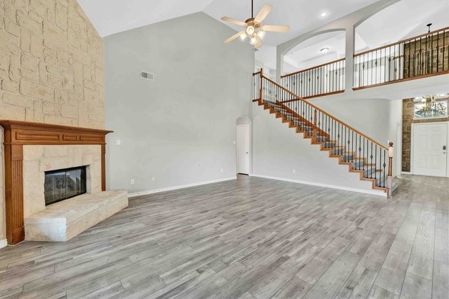 9102 Hogan Drive Rowlett TX 75089