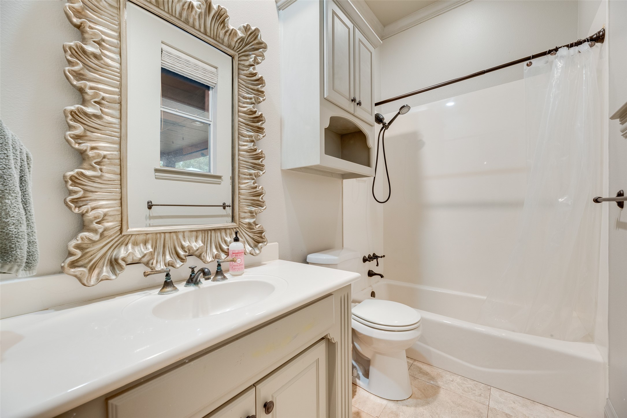 18 Siesta Circle Heath TX 75032