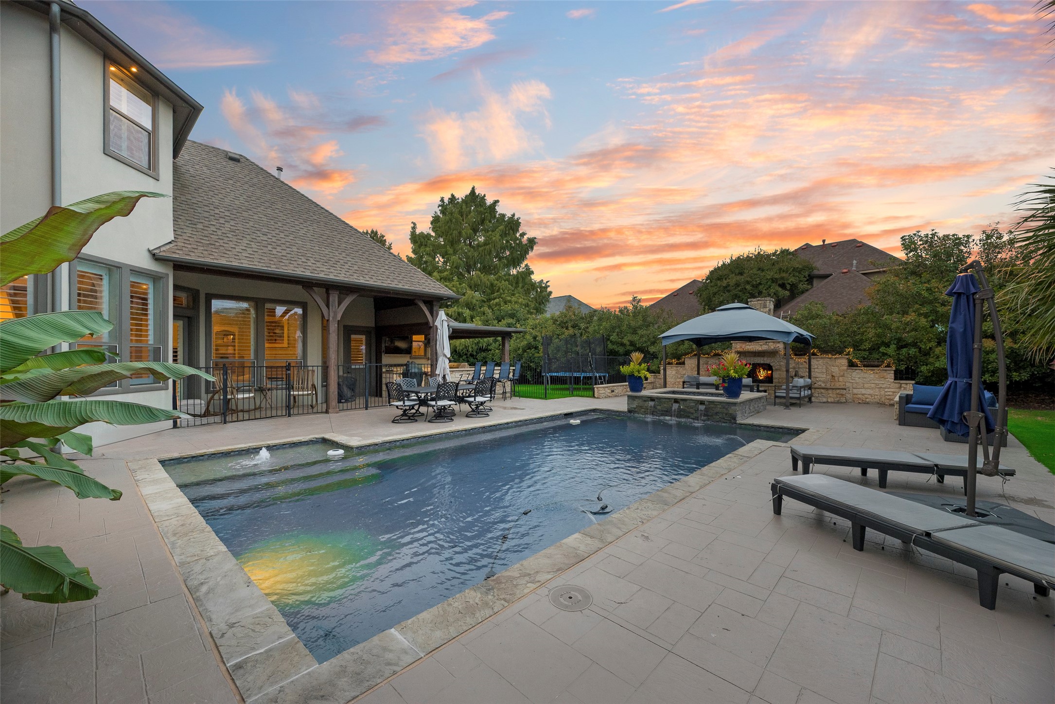 18 Siesta Circle Heath TX 75032