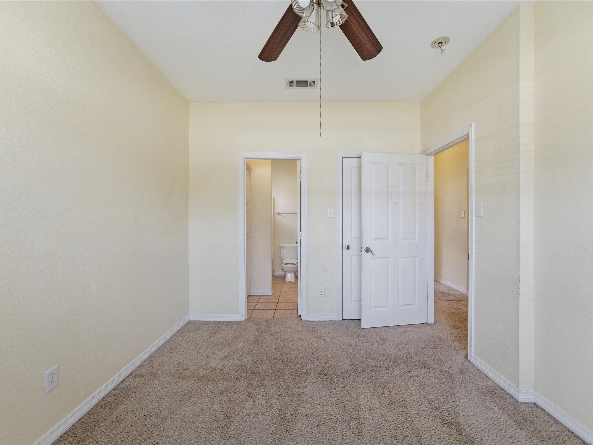 208 Red Wolf Lane Red Oak TX 75154