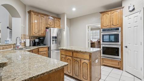 4703 Enchanted Bay Boulevard Arlington TX 76016