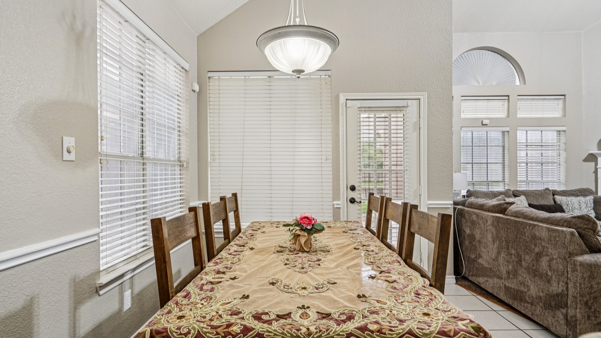 4703 Enchanted Bay Boulevard Arlington TX 76016
