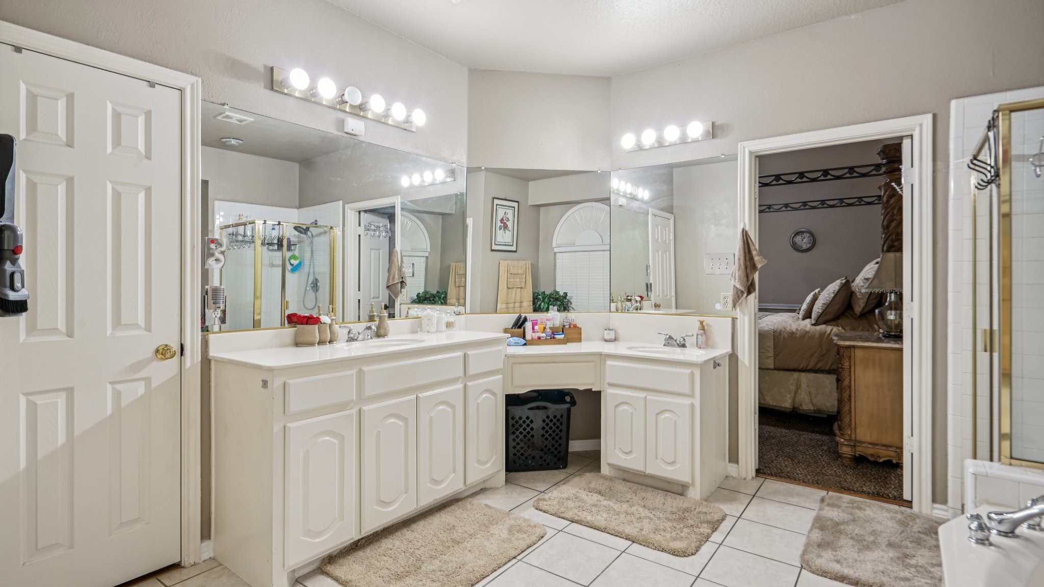 4703 Enchanted Bay Boulevard Arlington TX 76016