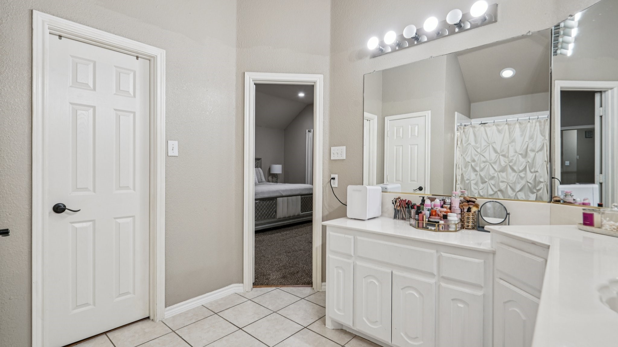 4703 Enchanted Bay Boulevard Arlington TX 76016