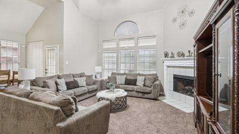 4703 Enchanted Bay Boulevard Arlington TX 76016
