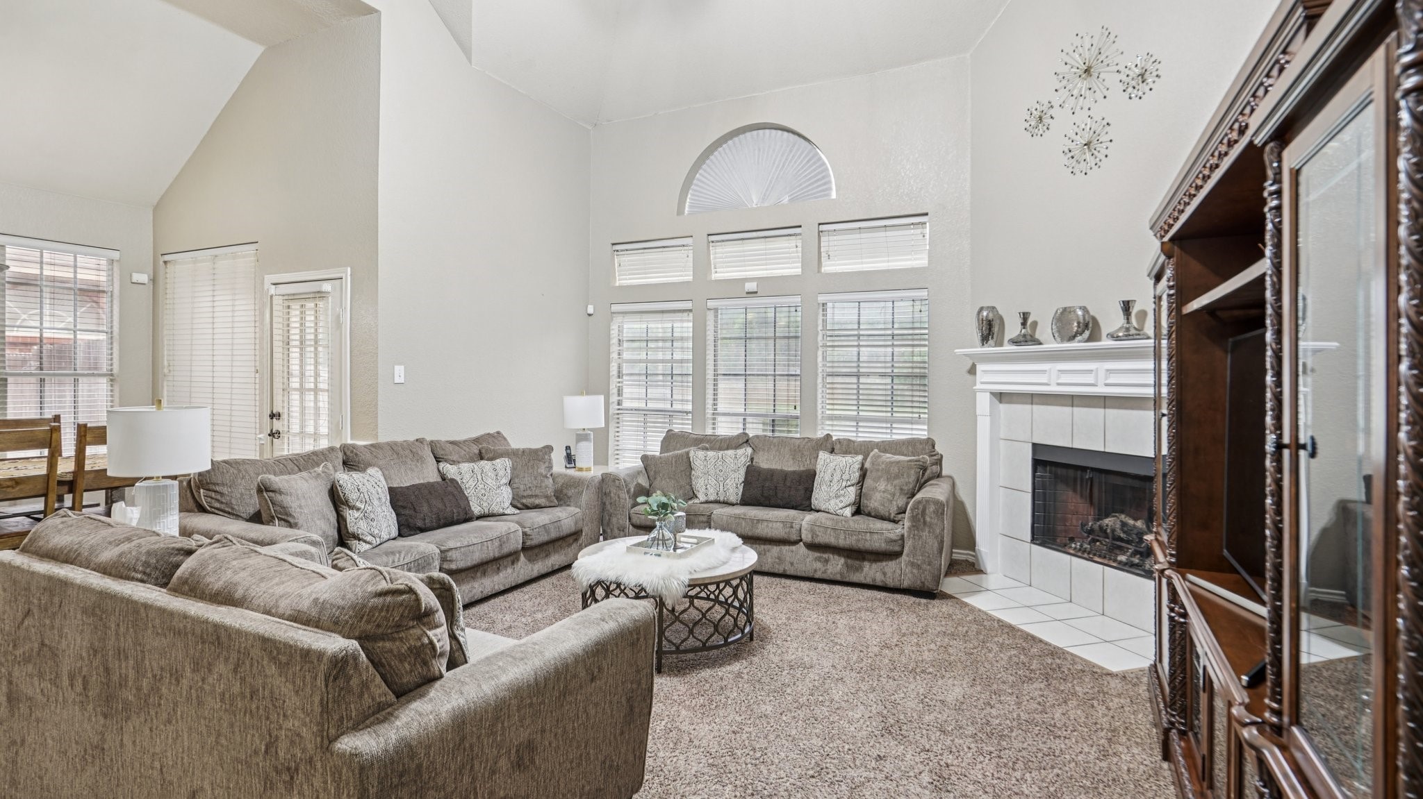 4703 Enchanted Bay Boulevard Arlington TX 76016