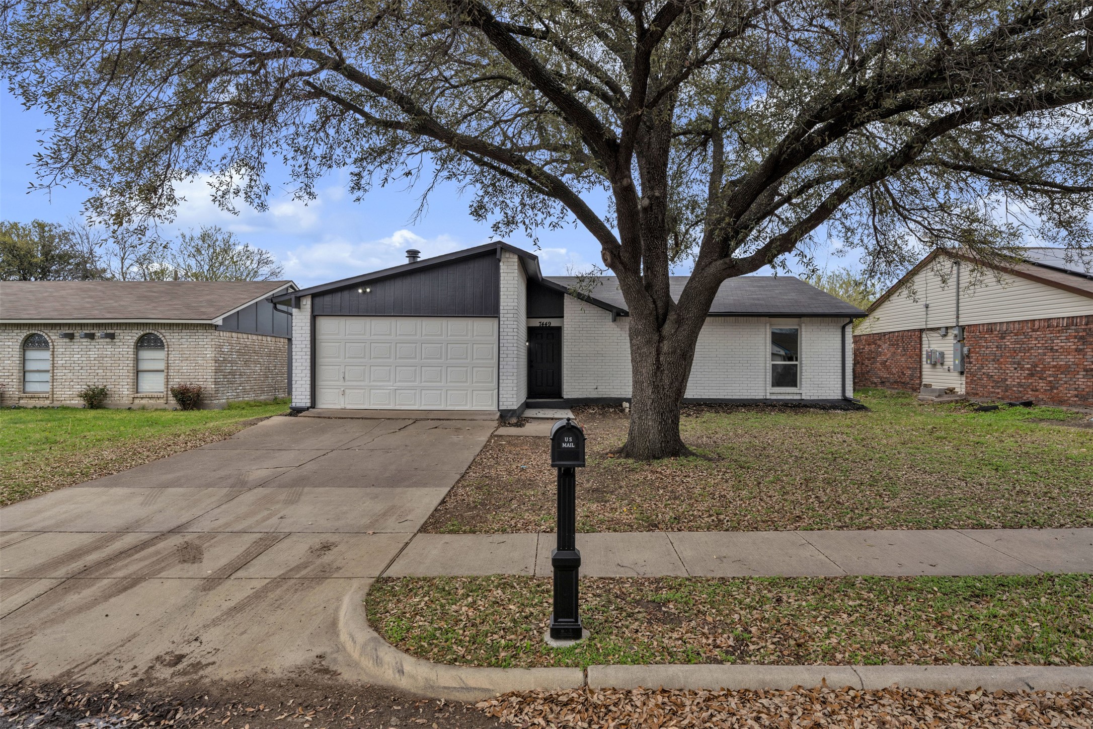 7449 Sandhurst Lane S North Richland Hills TX 76182