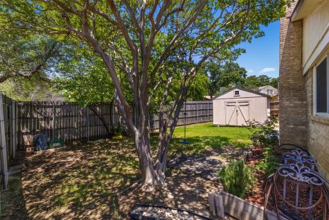802 Via Balboa Mesquite TX 75150