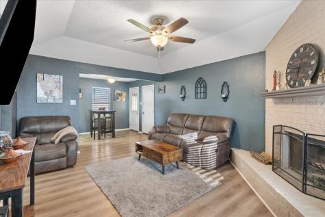 432 Post Oak Lane Burleson TX 76028