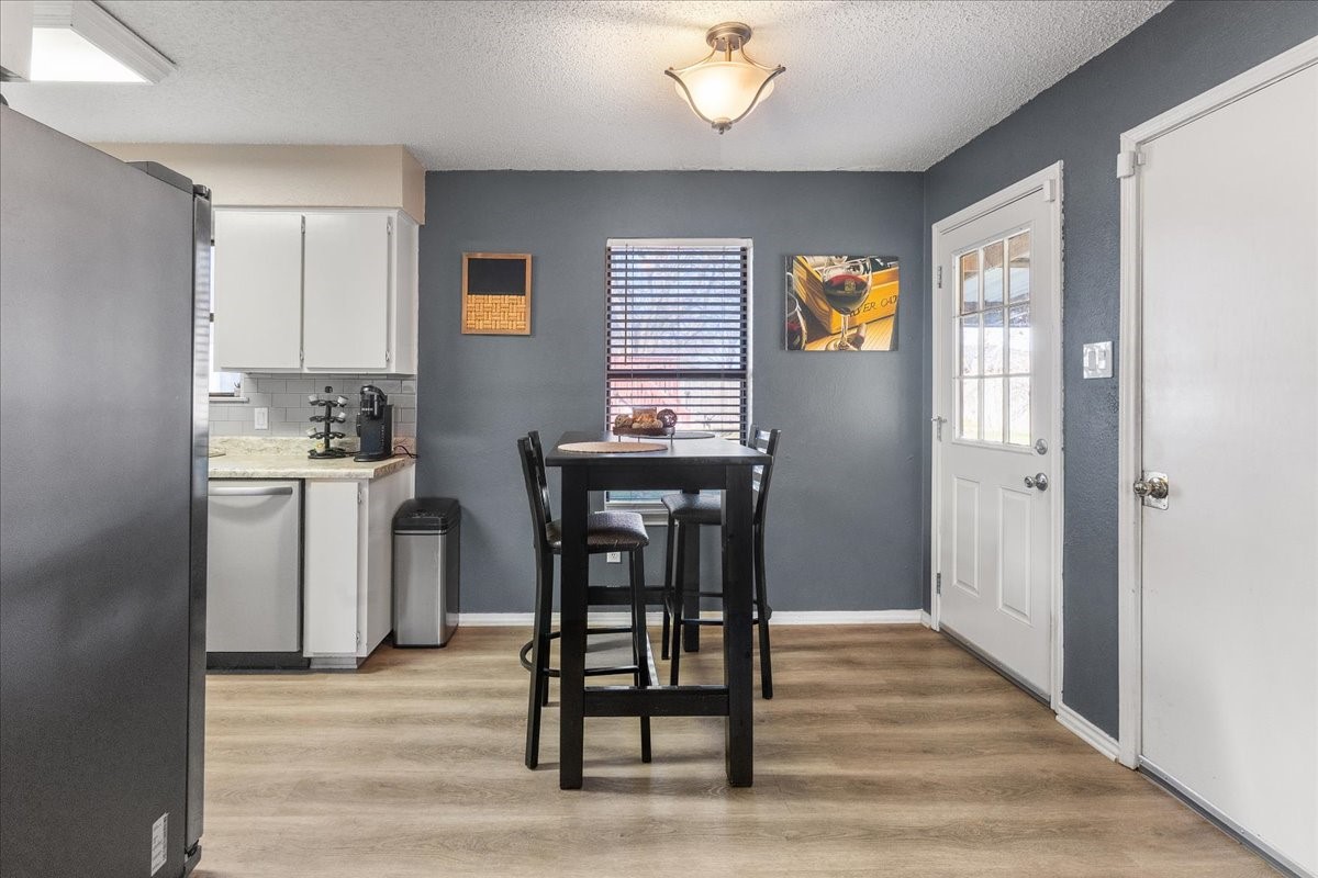 432 Post Oak Lane Burleson TX 76028