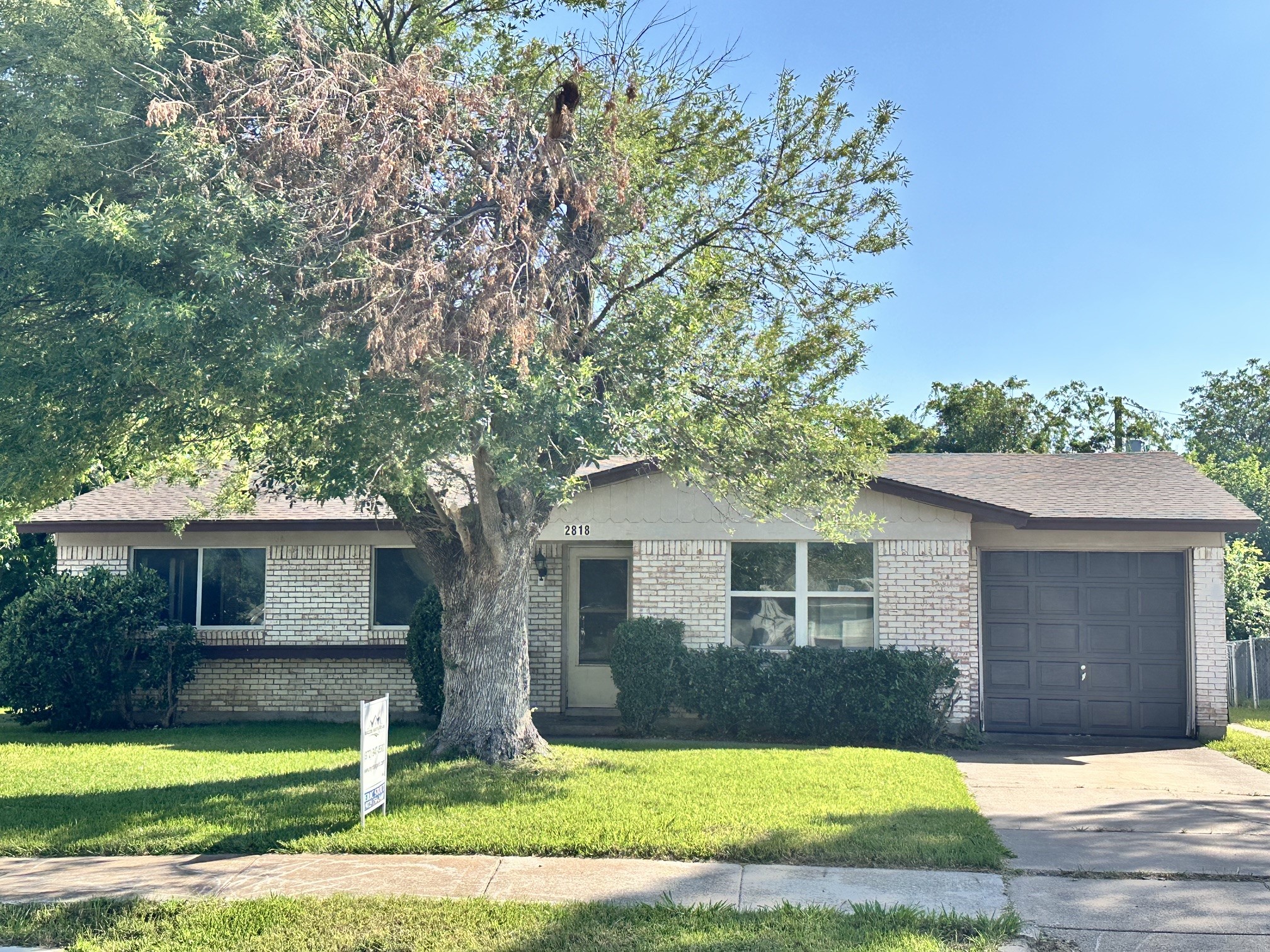 2818 Lowell Drive Irving TX 75062
