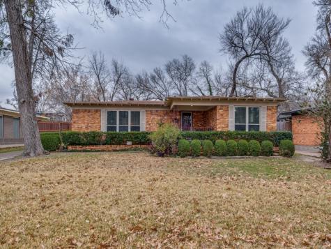 10422 Lake Gardens Drive Dallas TX 75218