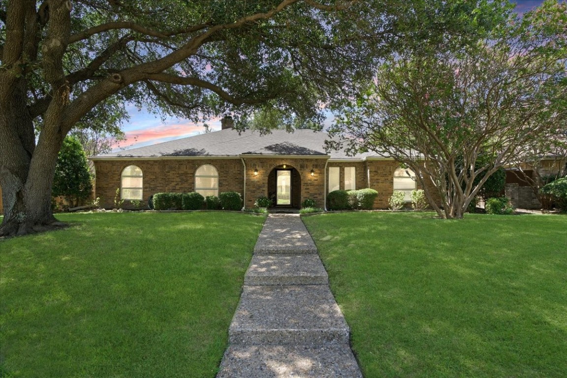 1904 Cherbourg Drive Plano TX 75075