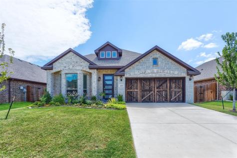 204 Garden Grove Drive Waxahachie TX 75165