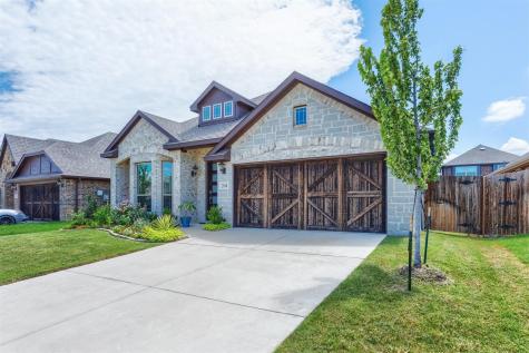 204 Garden Grove Drive Waxahachie TX 75165