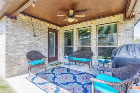 204 Garden Grove Drive Waxahachie TX 75165