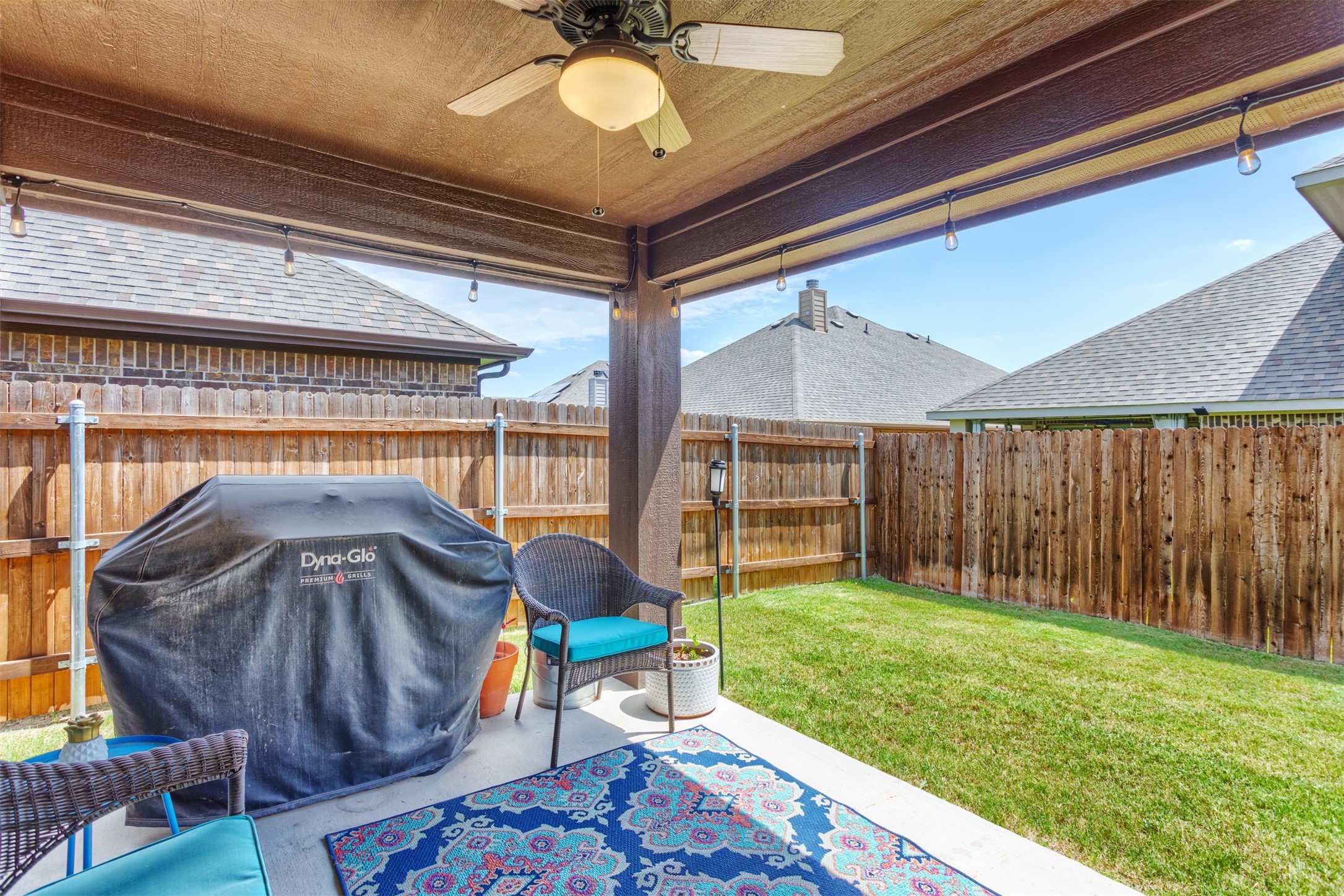 204 Garden Grove Drive Waxahachie TX 75165