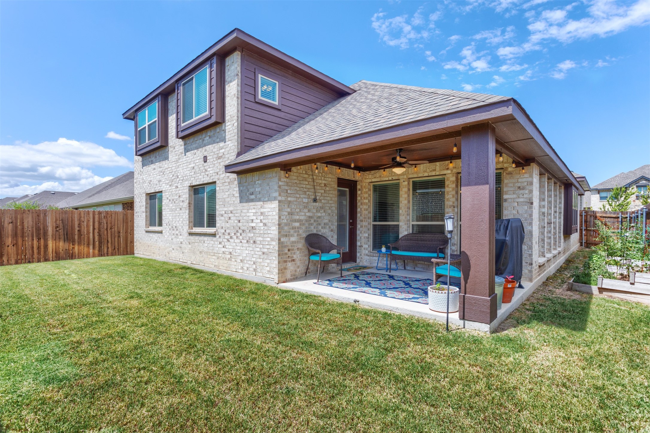 204 Garden Grove Drive Waxahachie TX 75165