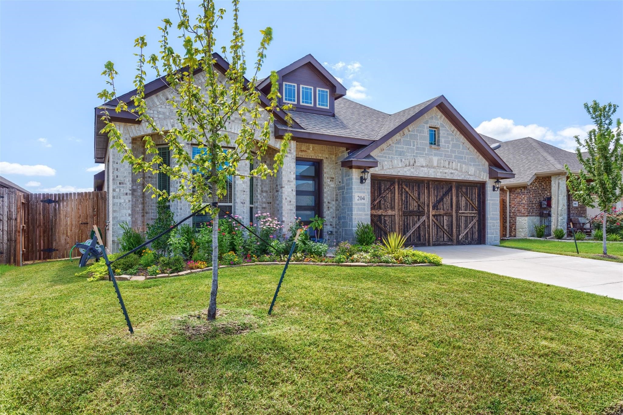 204 Garden Grove Drive Waxahachie TX 75165