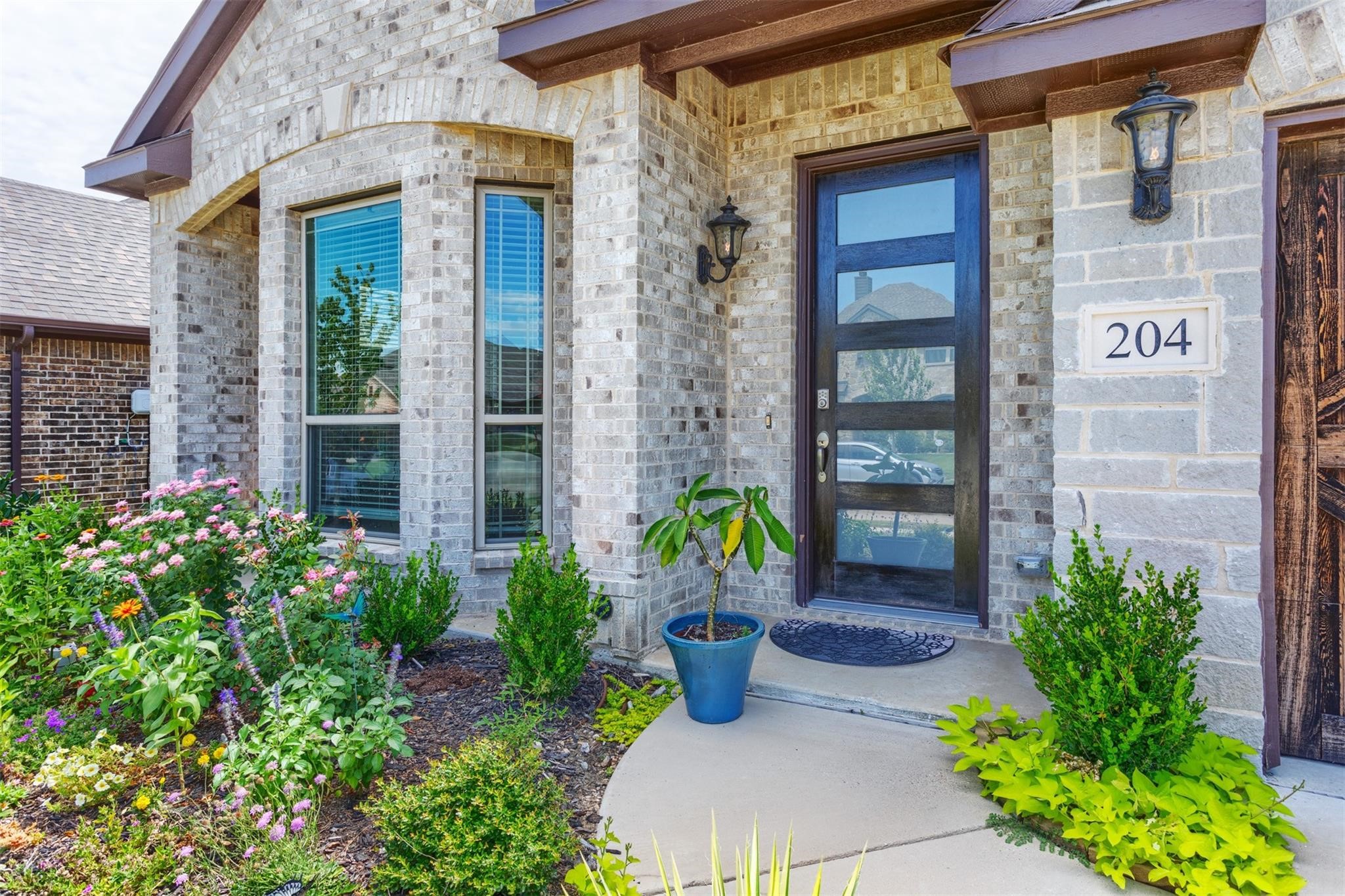 204 Garden Grove Drive Waxahachie TX 75165